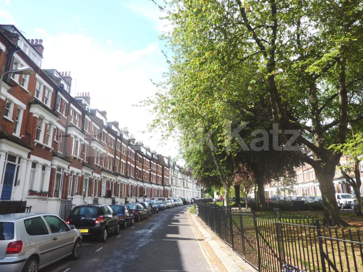 			NEW INSTRUCTION!, 2 Bedroom, 1 bath, 1 reception Flat			 Primrose Gardens, BELSIZE PARK 